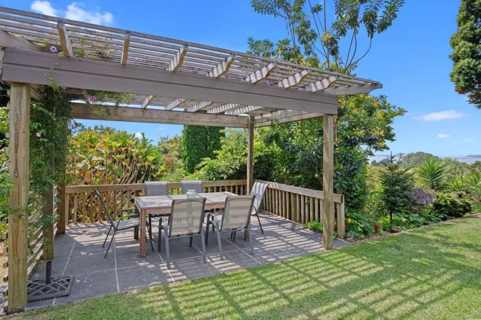 Country Retreat - Athenree Holiday Home