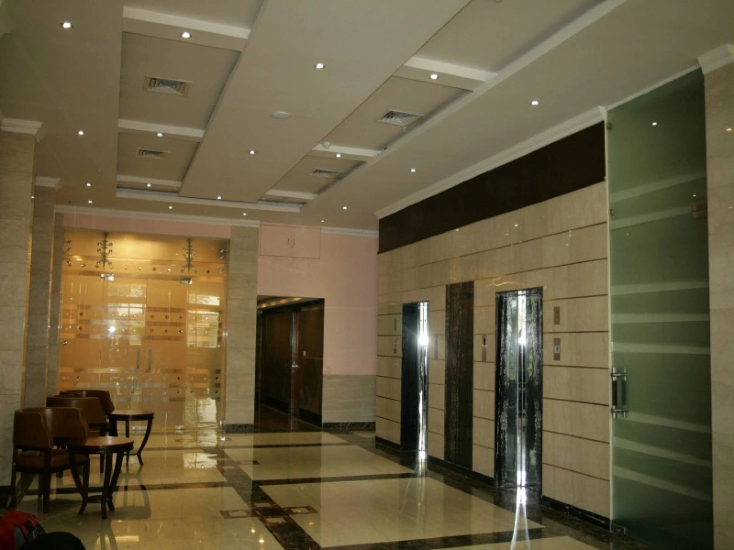 Hotel Saffron Kiran