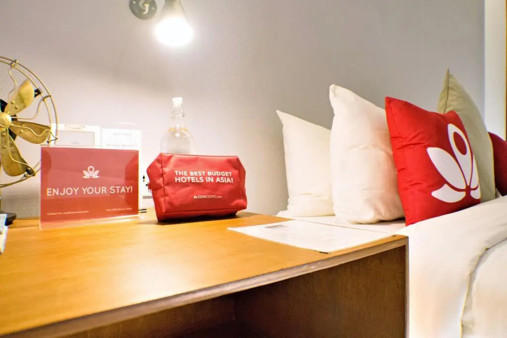 ZEN Rooms Eden Parade