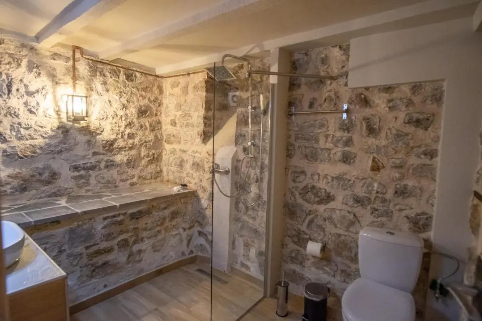 το σπίτι του δάσκαλου- teacher's house