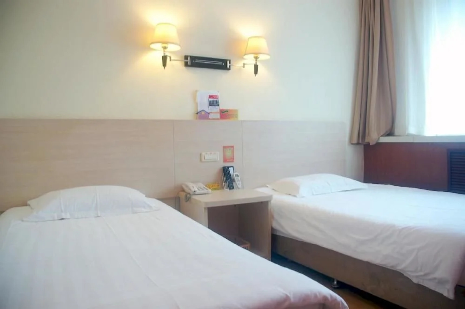 Hejia Hotel (Beijing Baiyun Road Fuxing Hospital)