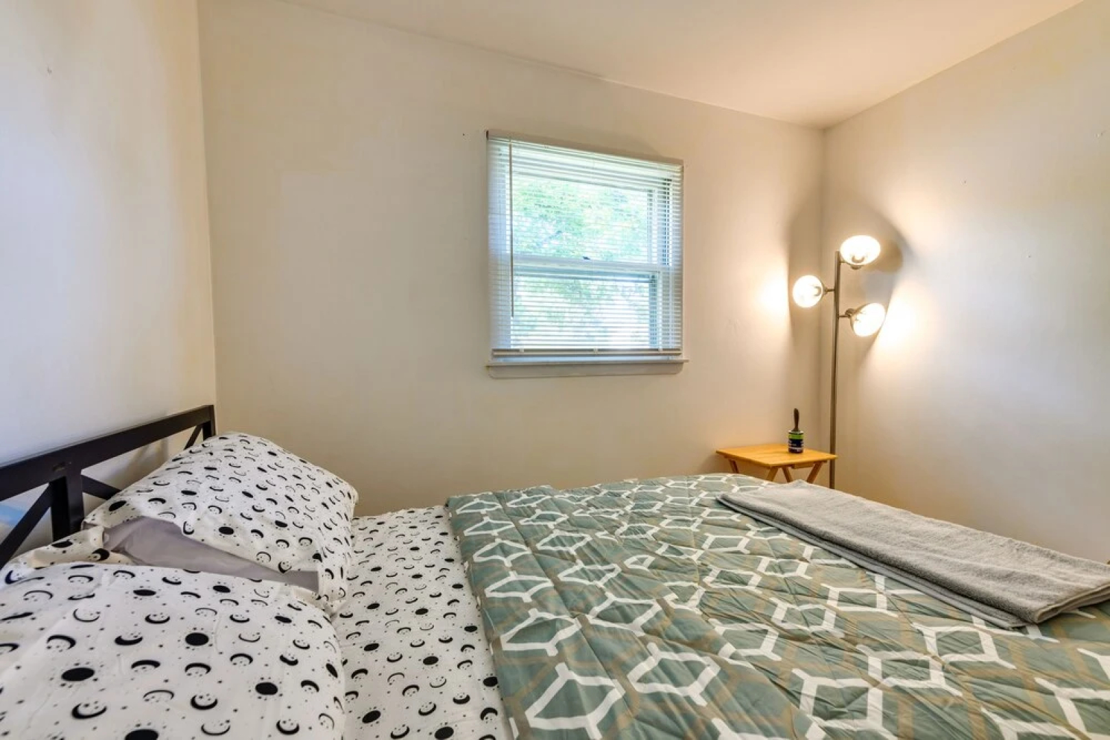South Burlington Home w/ Seasonal Pool!