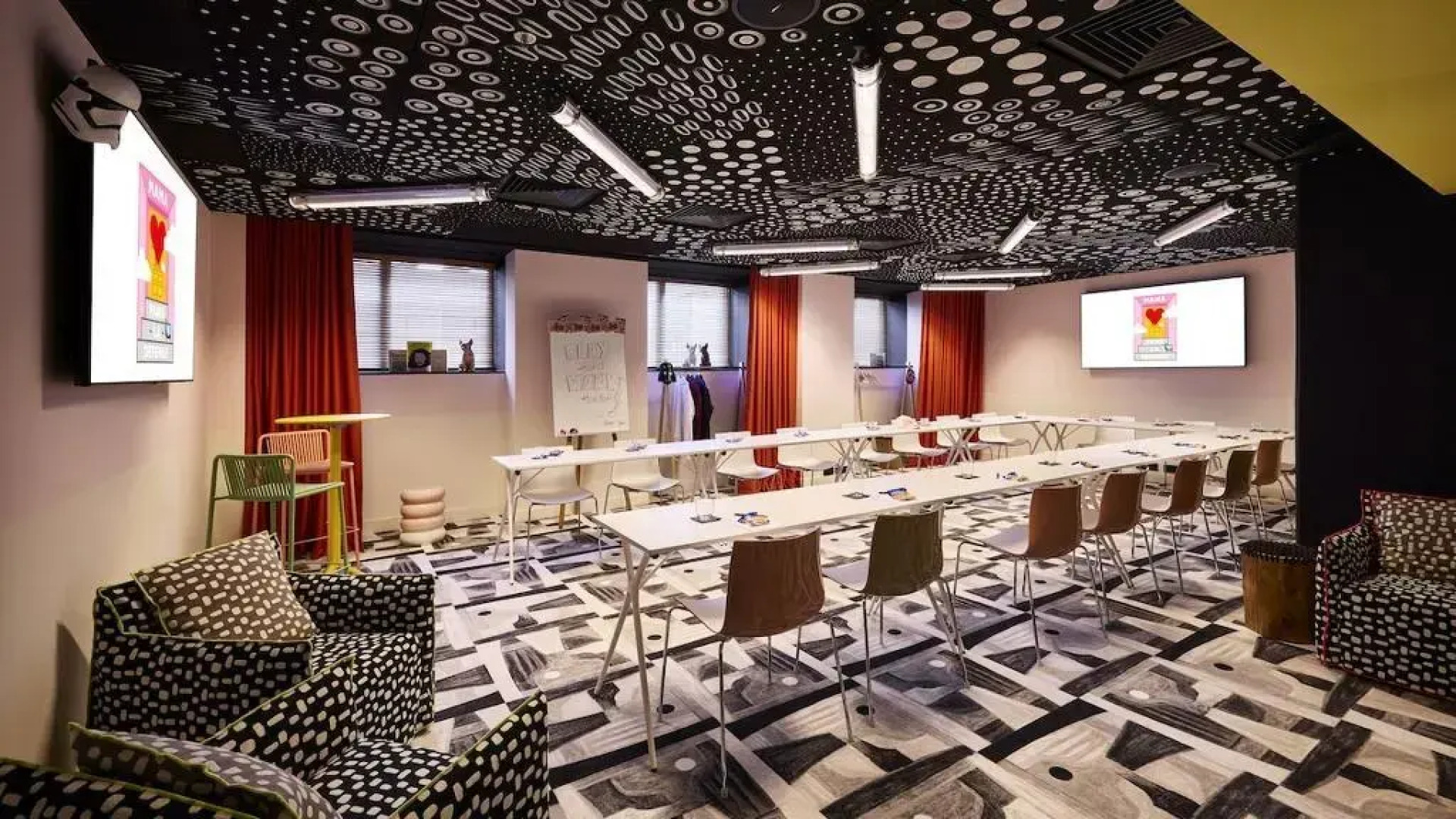 Mama Shelter Paris La Défense