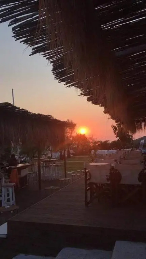 Olympus Sea View Apartment.