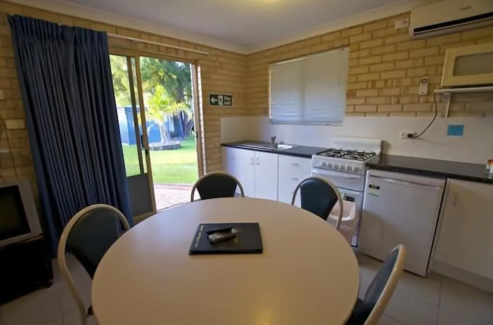 Esperance Beachfront Resort