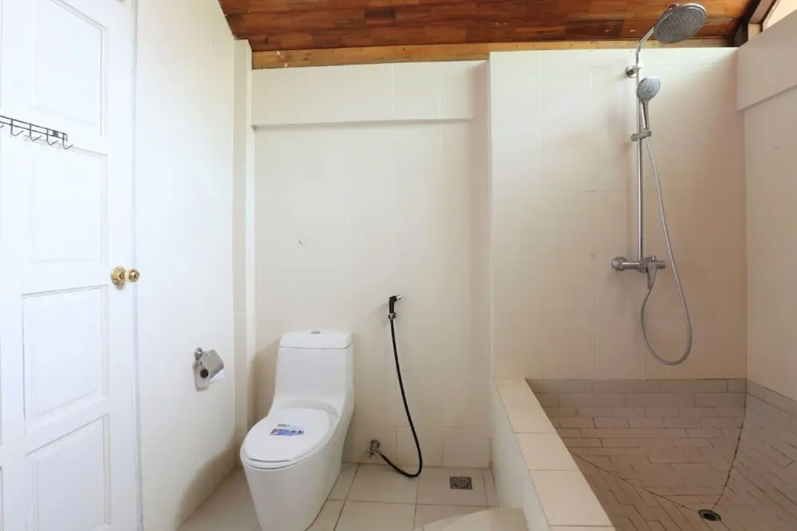 OYO 90237 Villa Danialla Beach Homes