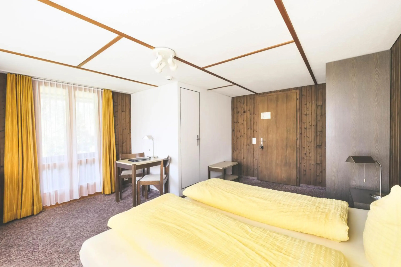 Hotel Alpina