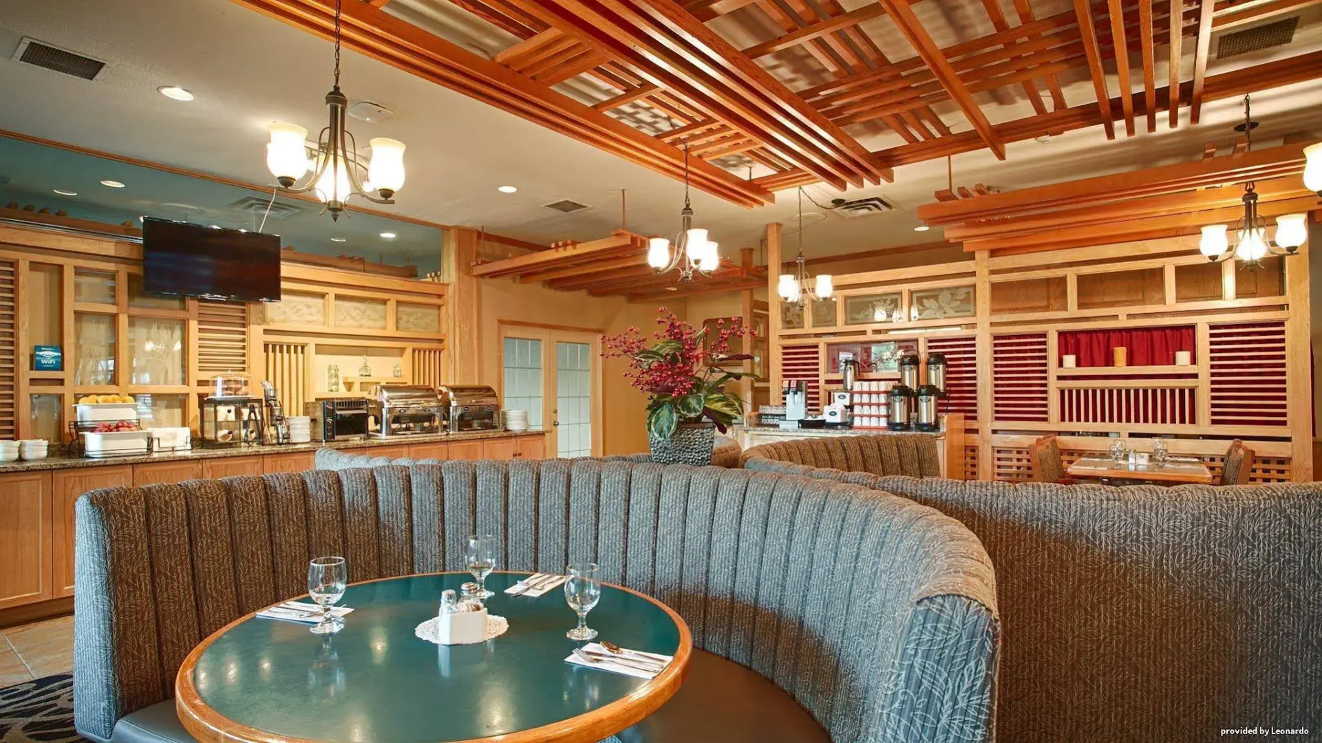 Invermere Inn