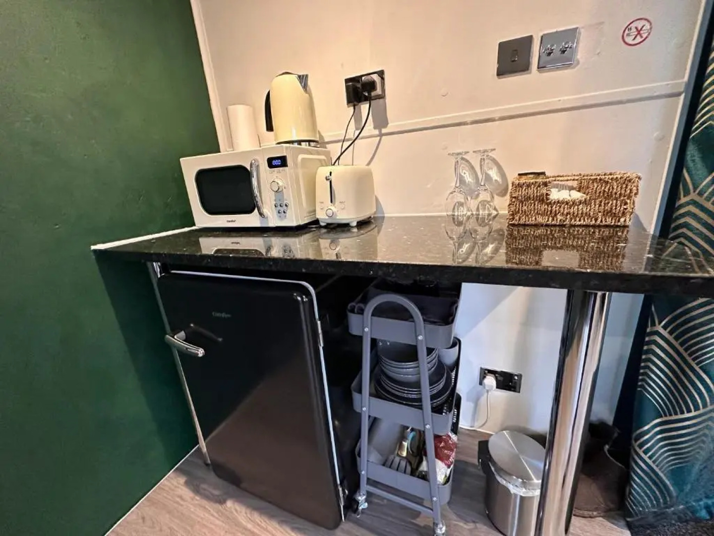 Buzzard Holt Hosting