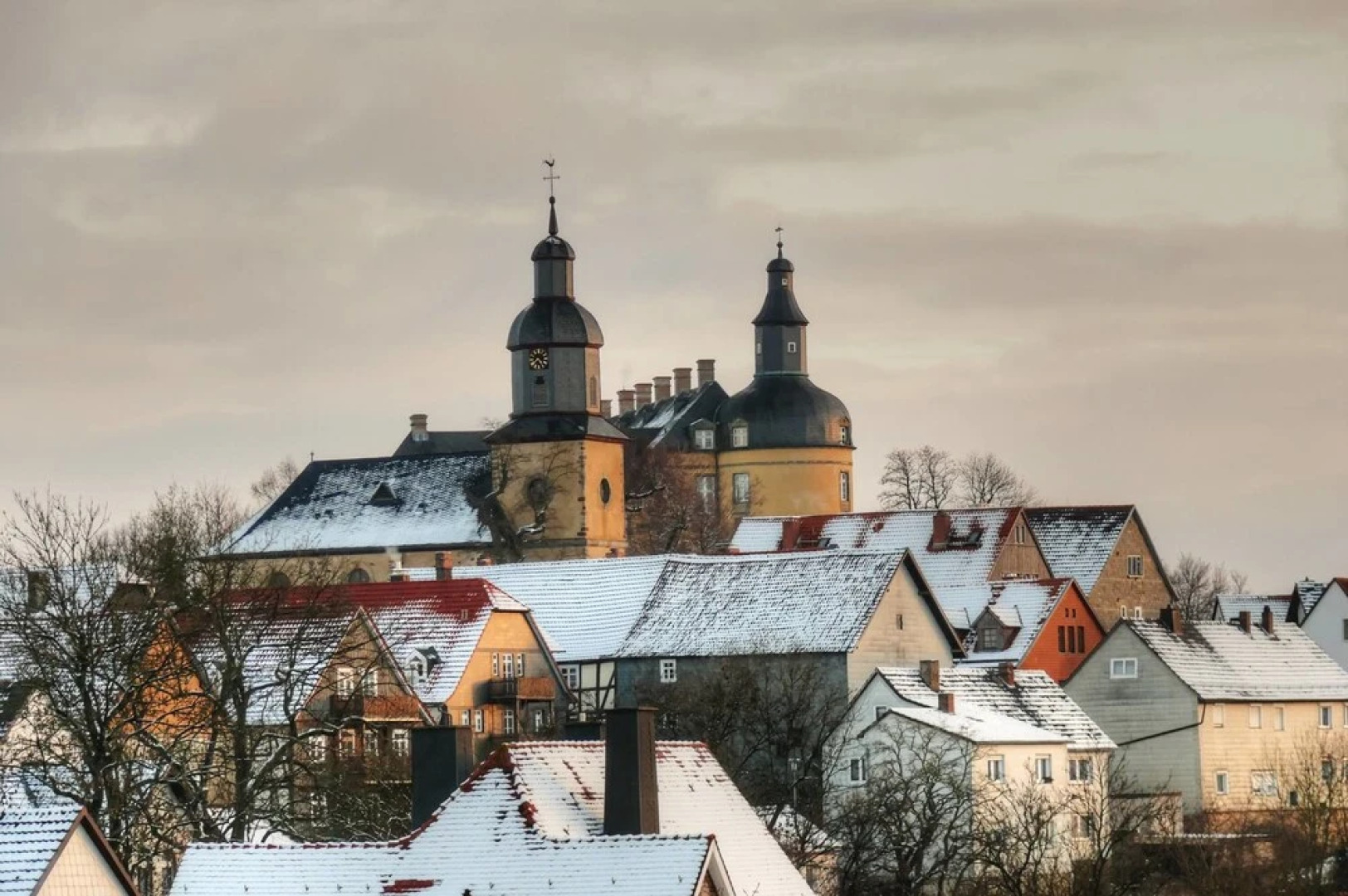 Directly at the National Park Kellerwald-edersee - Guest Gift: "meinecardplus" 100 sqm