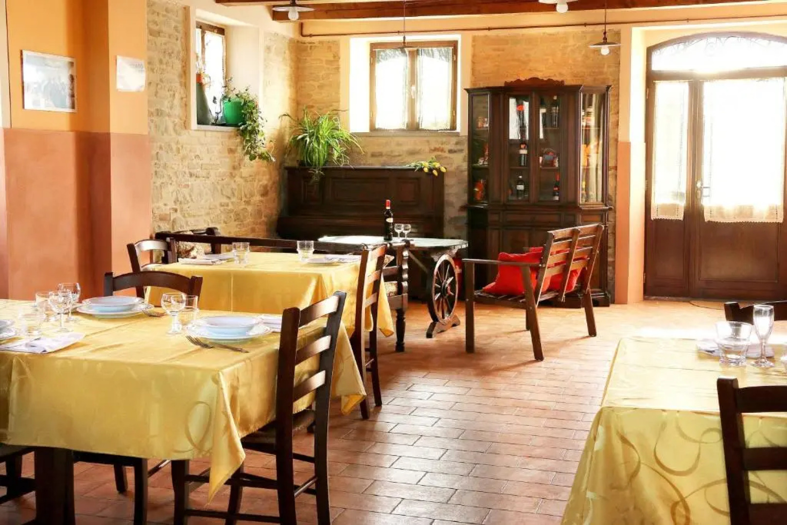 Villa with 6 bedrooms in Provincia di Ancona with wonderful mountain view private pool furnished garden 30 km from the beach