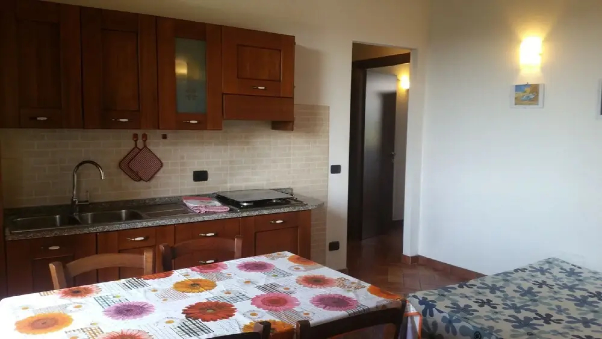 Glicine Apartment, No Kids Farmhouse up to 5 Adults