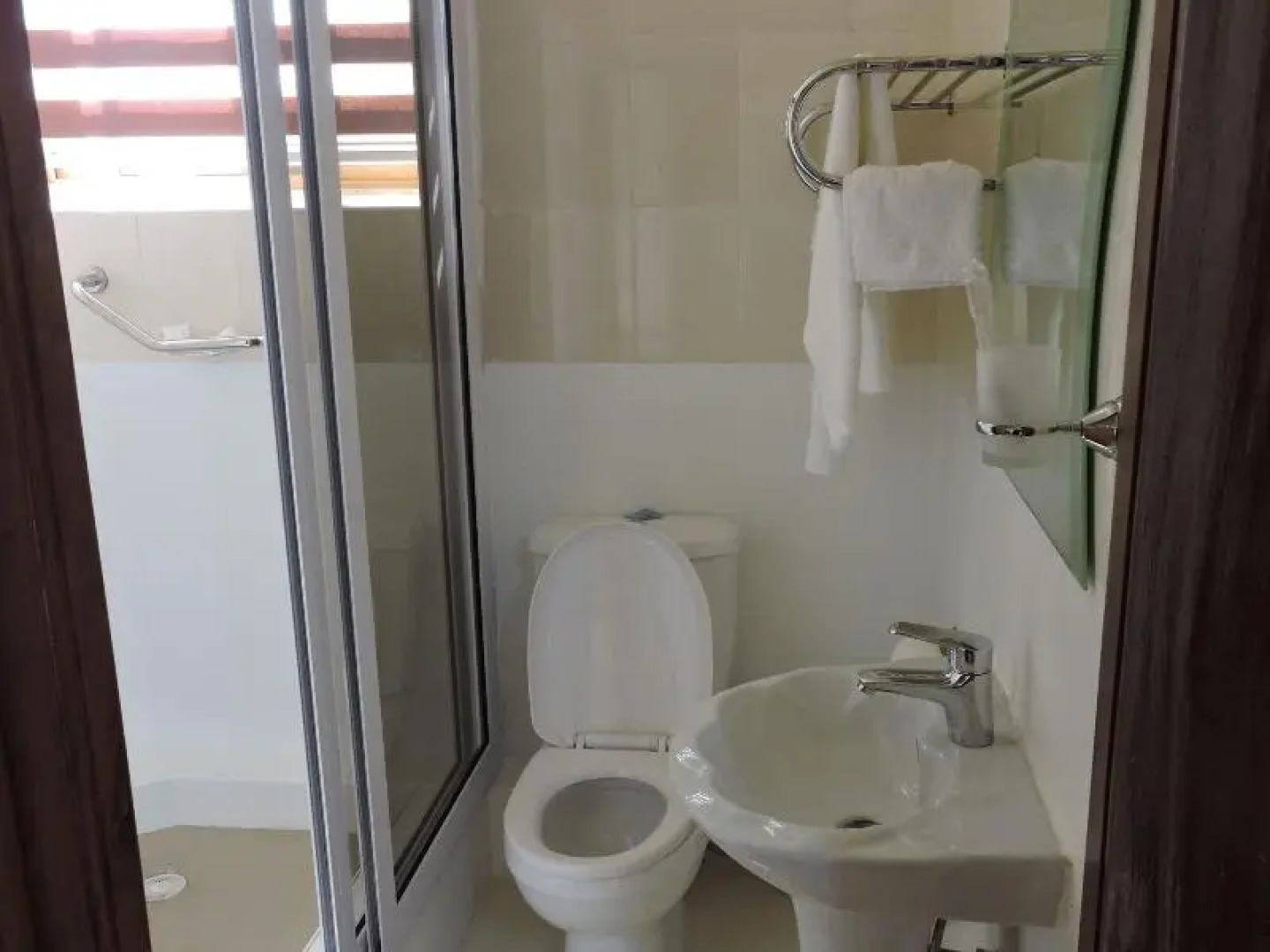 Allseasons Hotel Ltd