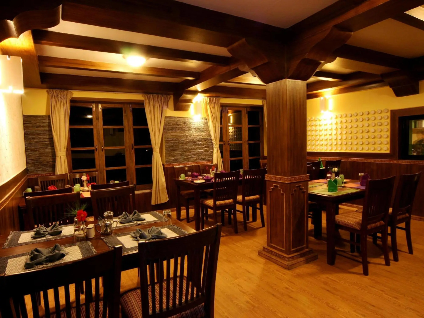 Mountain Lodges of Nepal - Monjo