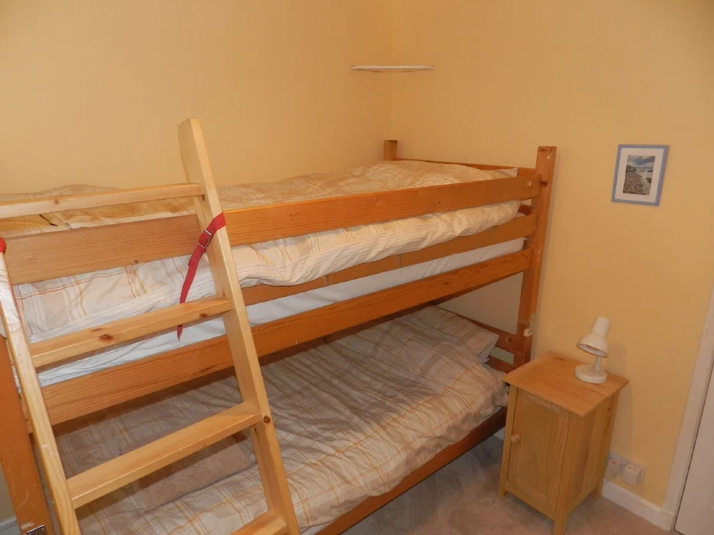 Highland Holiday Homes - Elm Cottage