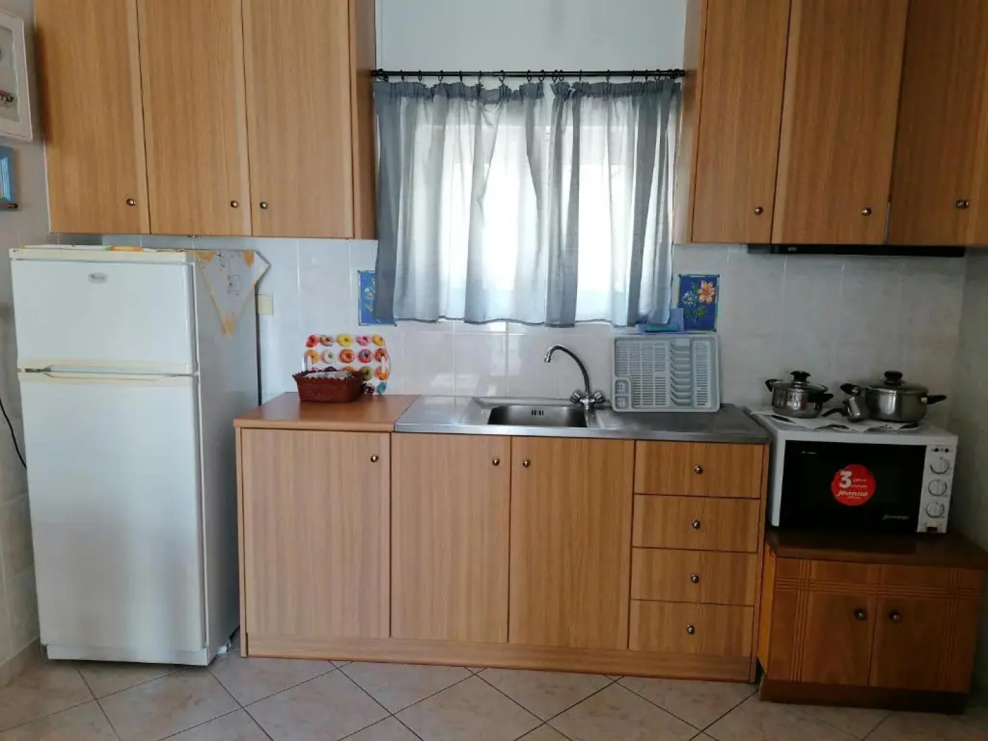 New Panorama Studios (ELECTRIC CAR CHARGING STATION)