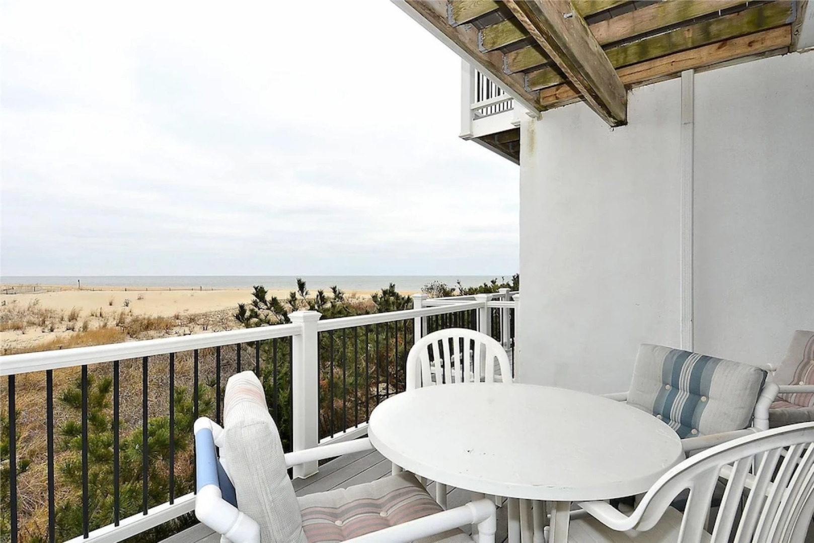 12 Seaside Villas N. Fenwick by Long & Foster