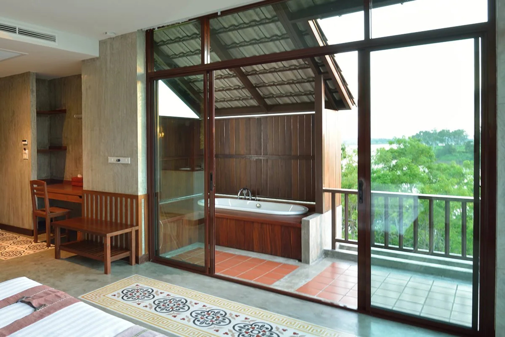 Bansaeo Garden and Resort