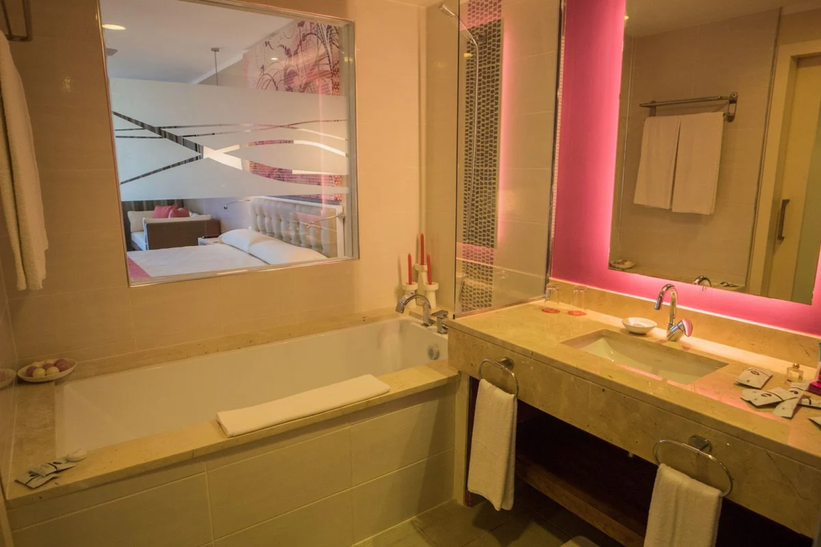 Gran Muthu Imperial Hotel