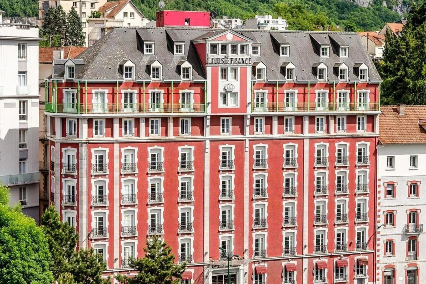 Hotel Saint Louis De France