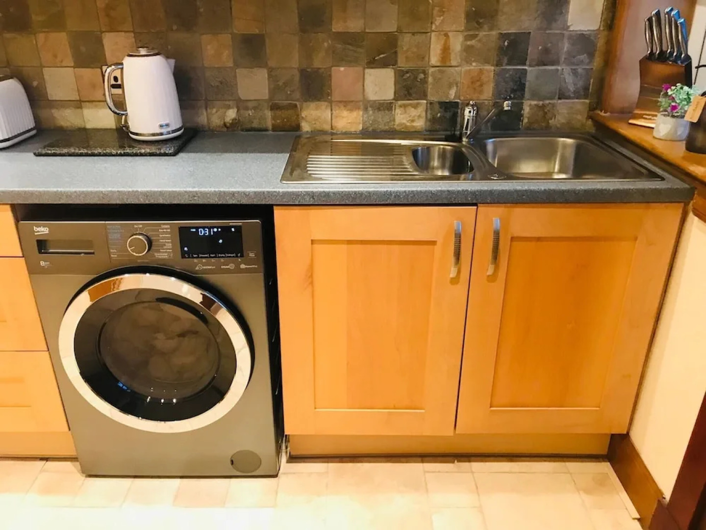 Station View Lodge - Near Balbirnie House Markinch