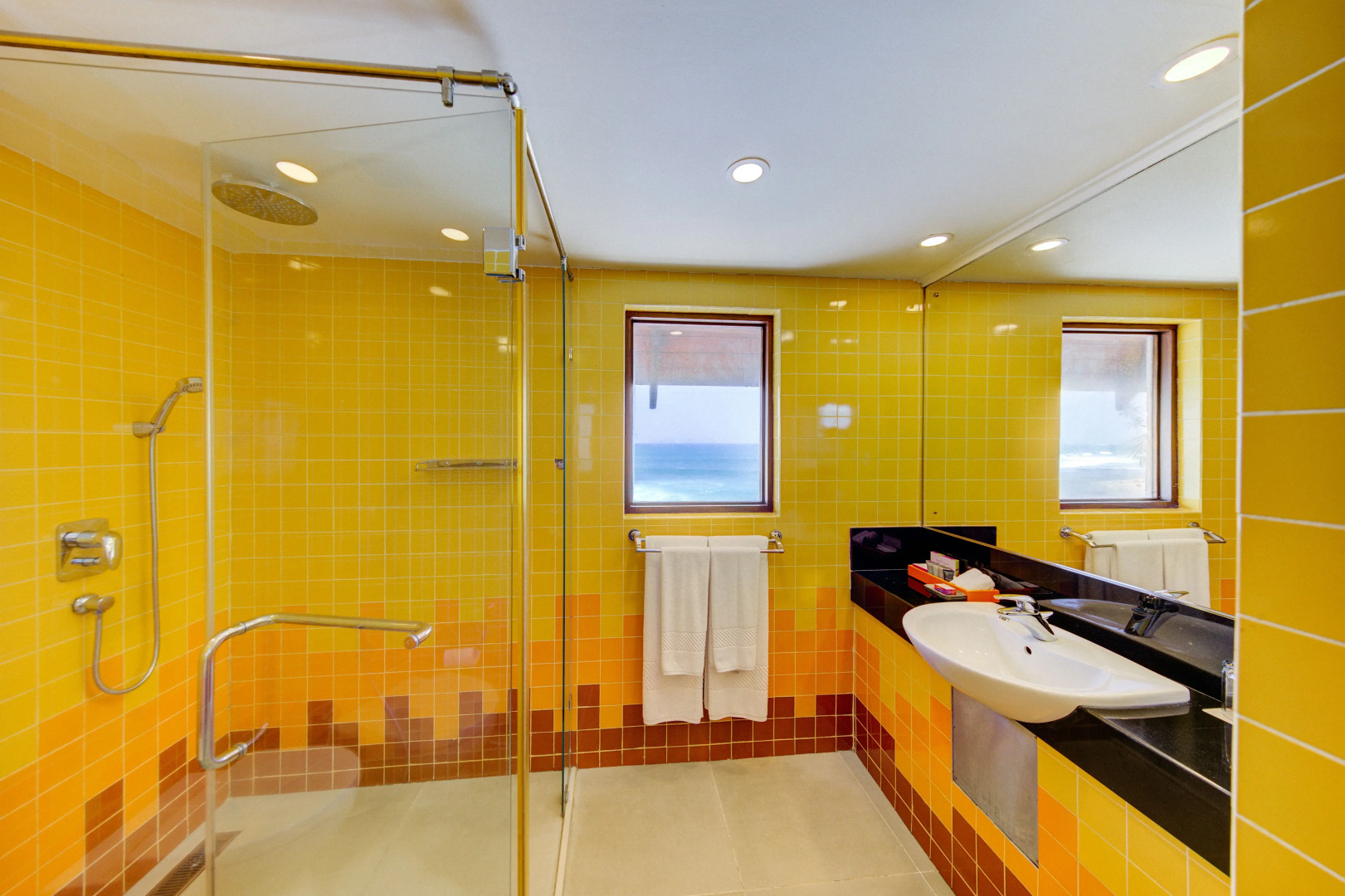 Hikka Tranz by Cinnamon