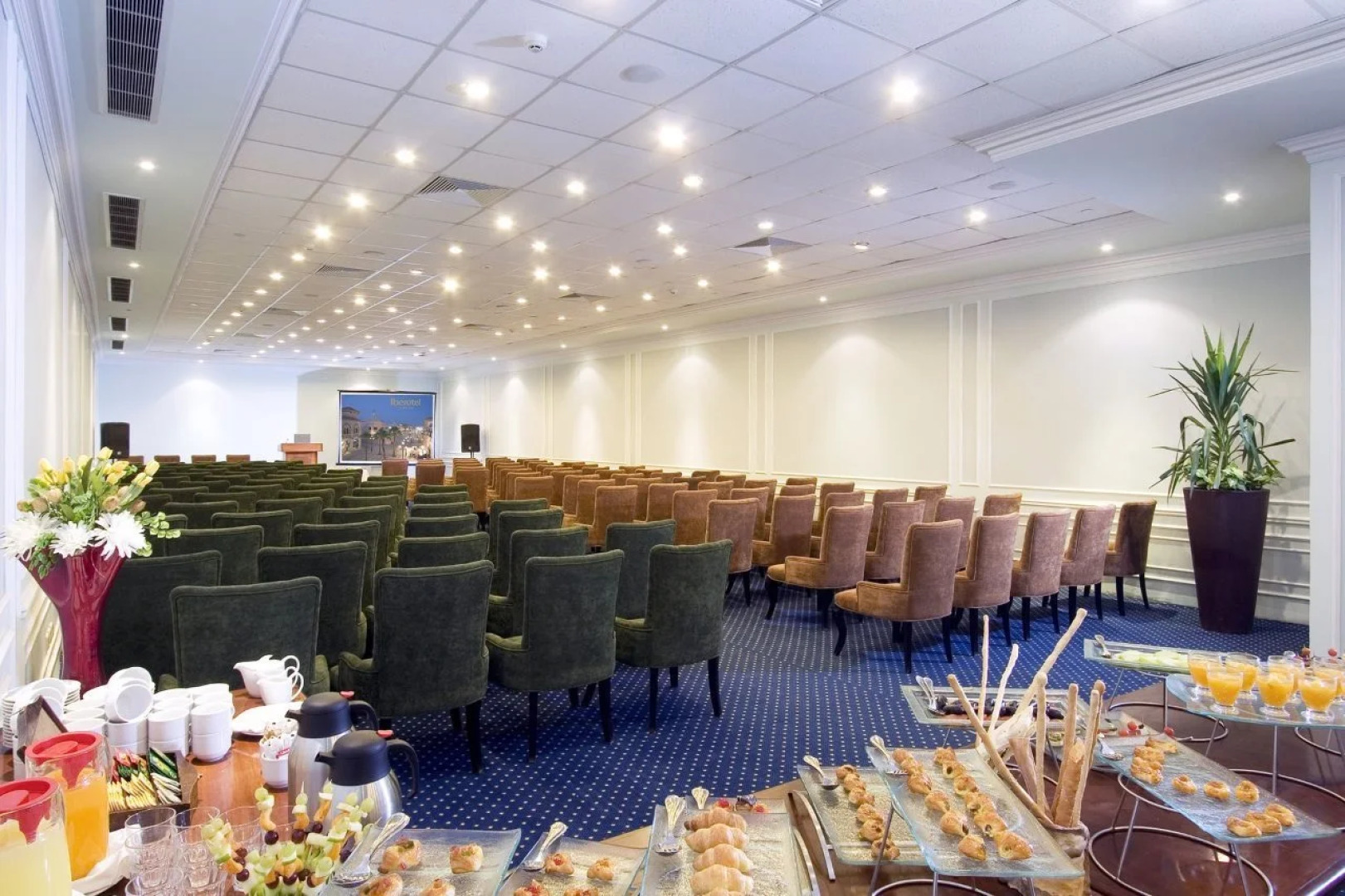 IL Mercato Splash Aqua Park