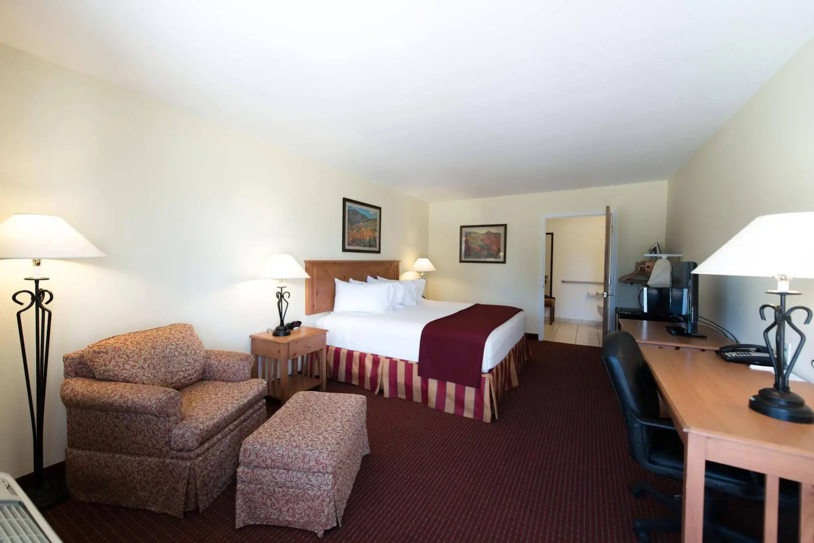 The Stagecoach Inn of Woodville