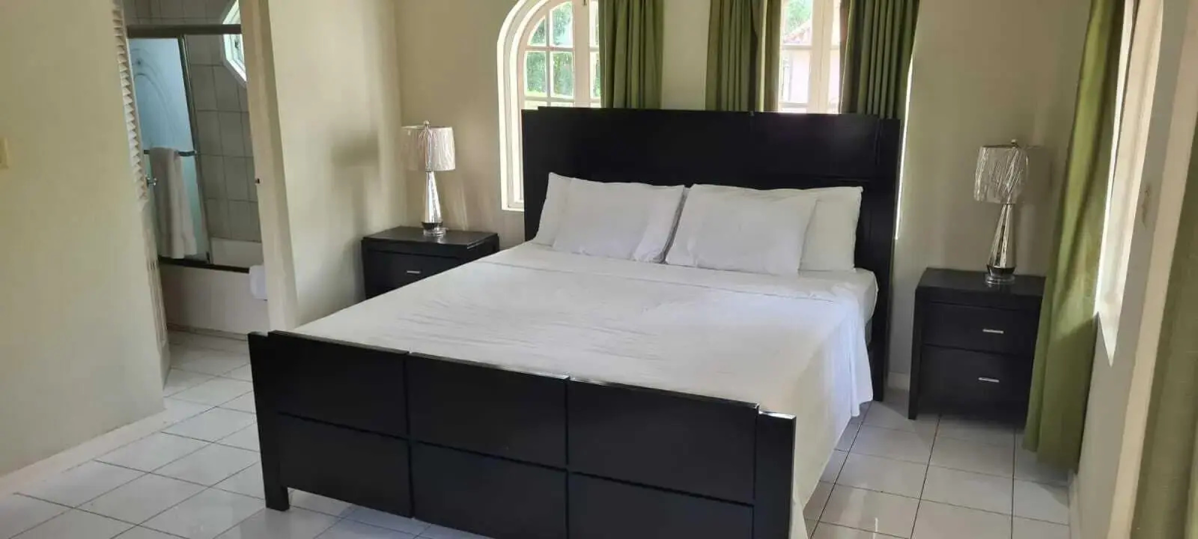 Tropical Lagoon Resort