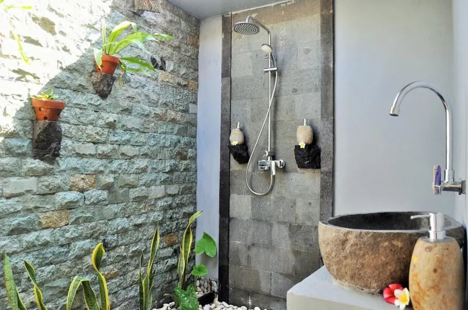 The Box Paradise Bungalow