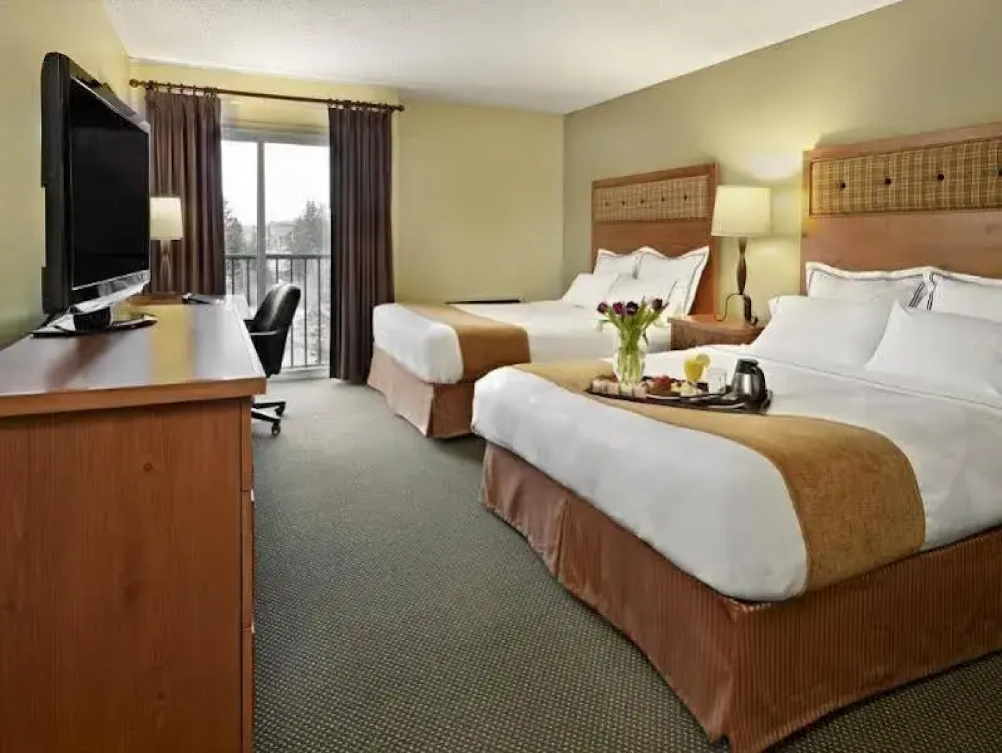 Radisson Hotel & Conference Center Canmore