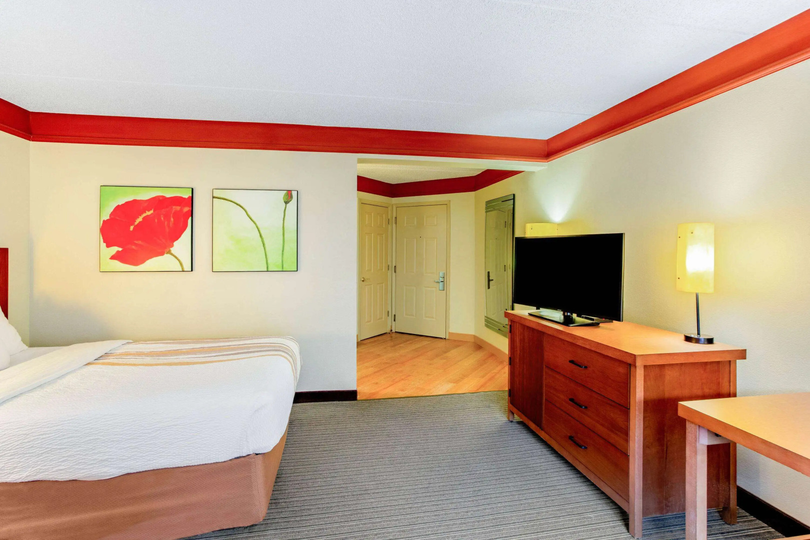 La Quinta Inn & Suites by Wyndham Raleigh/Durham Southpoint
