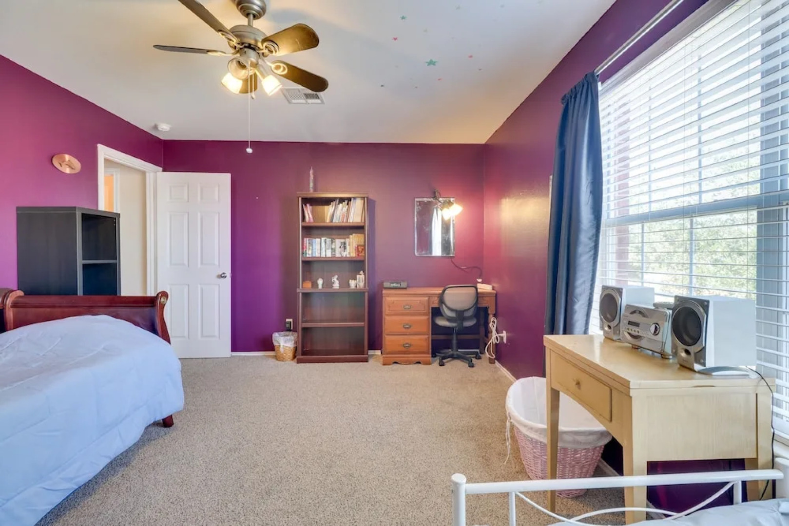 Pet-friendly Austin Area Home w/ Outdoor Oasis