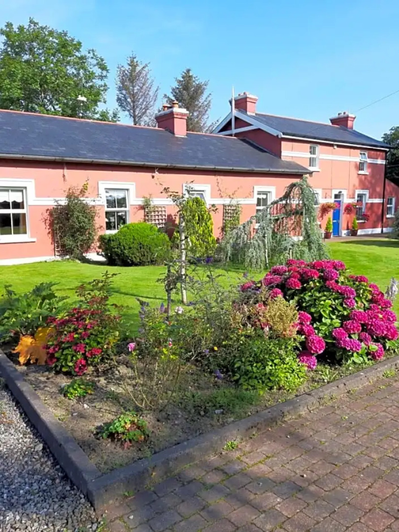 Station House Glenties