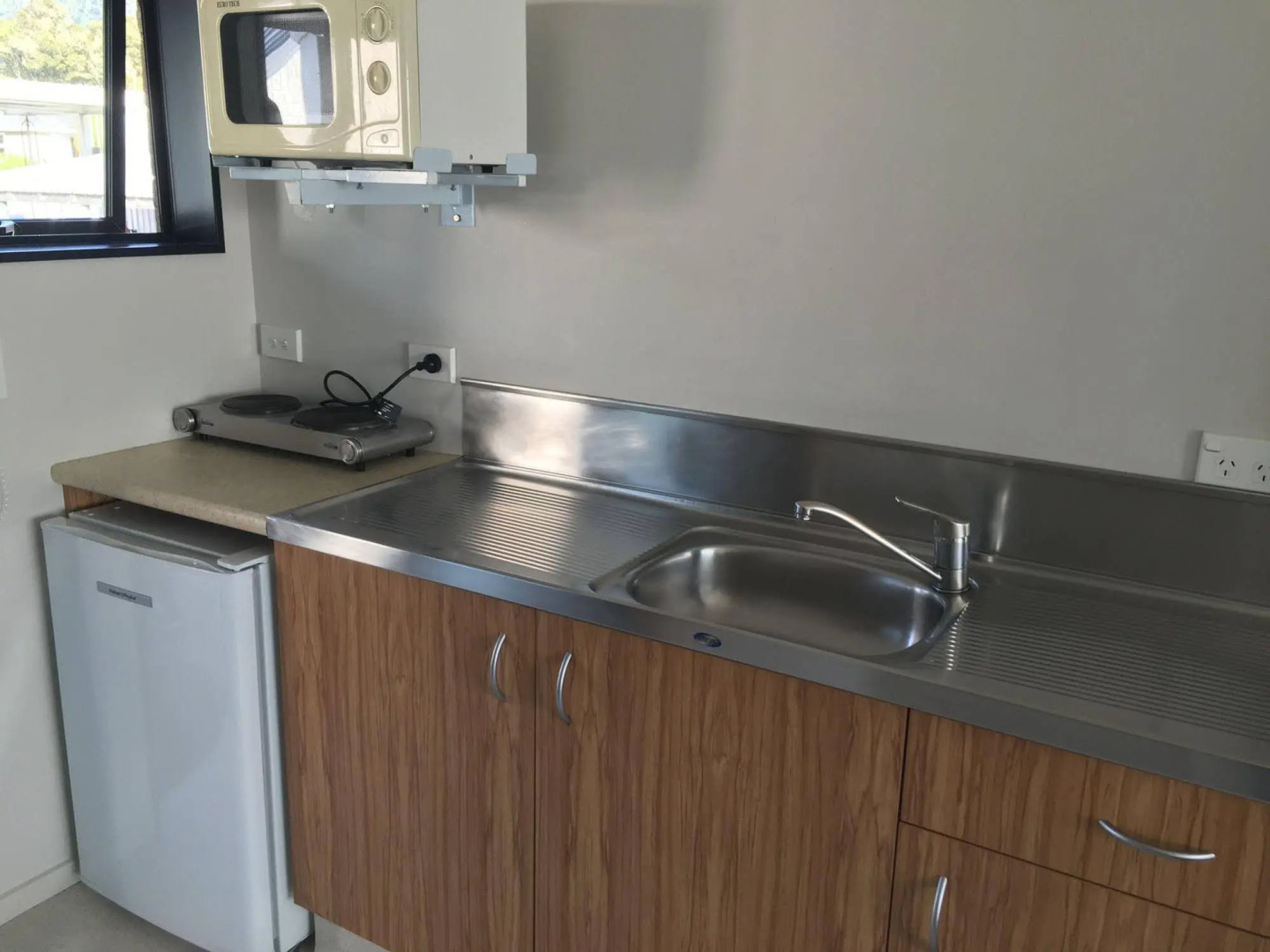 Alpine Glacier Motel