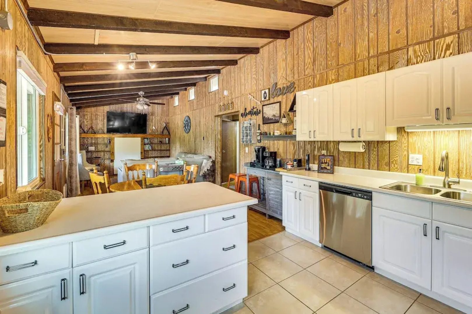 2 Mi to Dtwn: Home w/ Deck & Grill in Payson