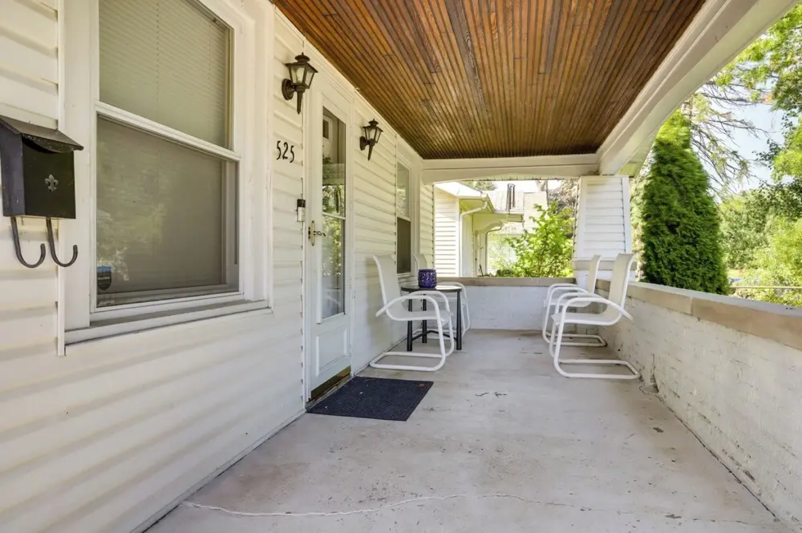 Lovely Home in South Bend: Walk to Notre Dame!