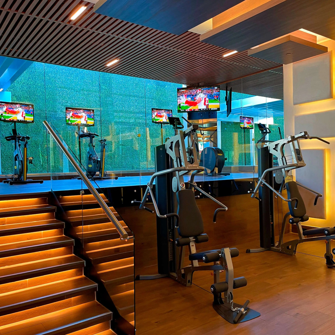 Safi Royal Luxury Metropolitan