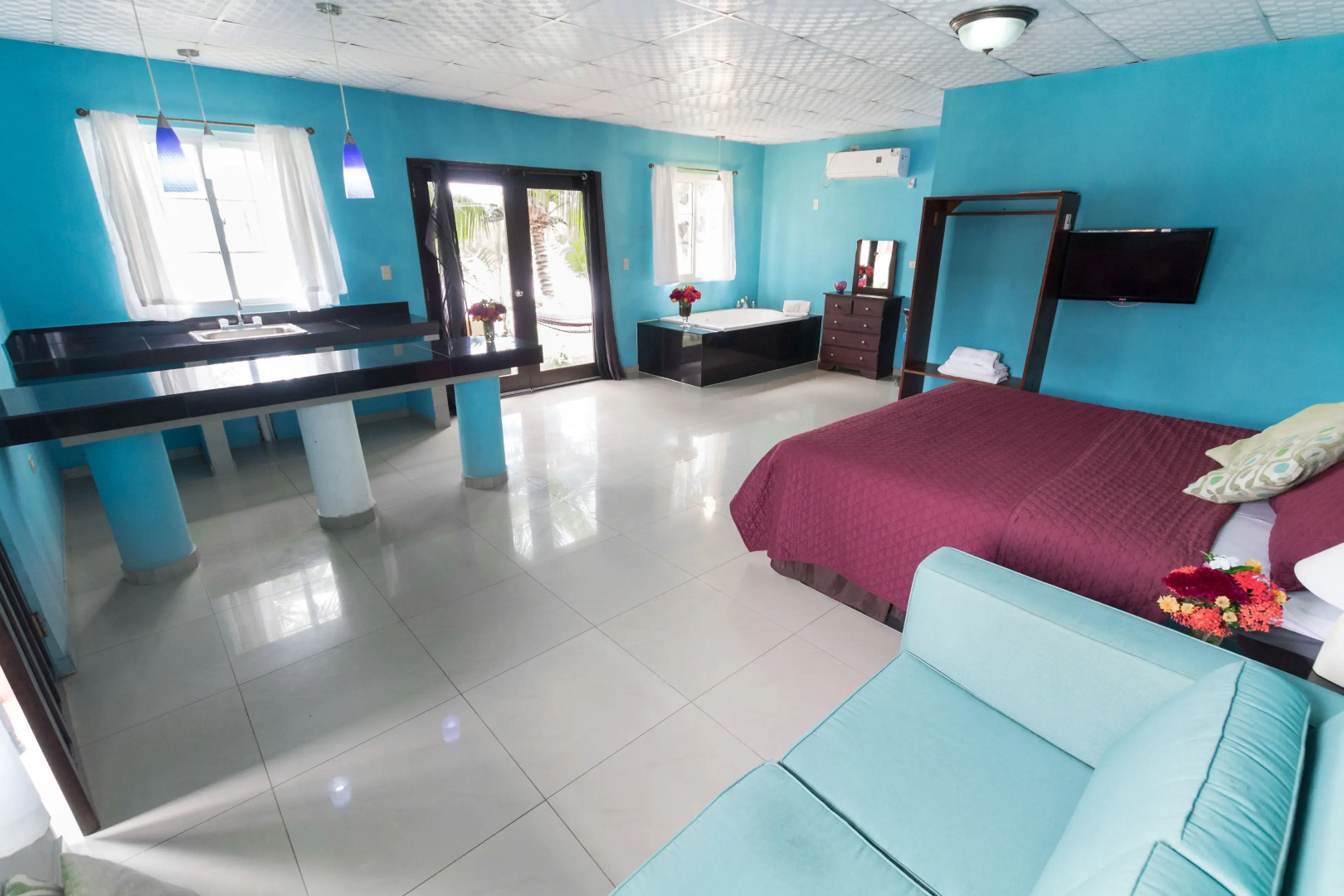 Big Daddy's Beach Club and Hotel