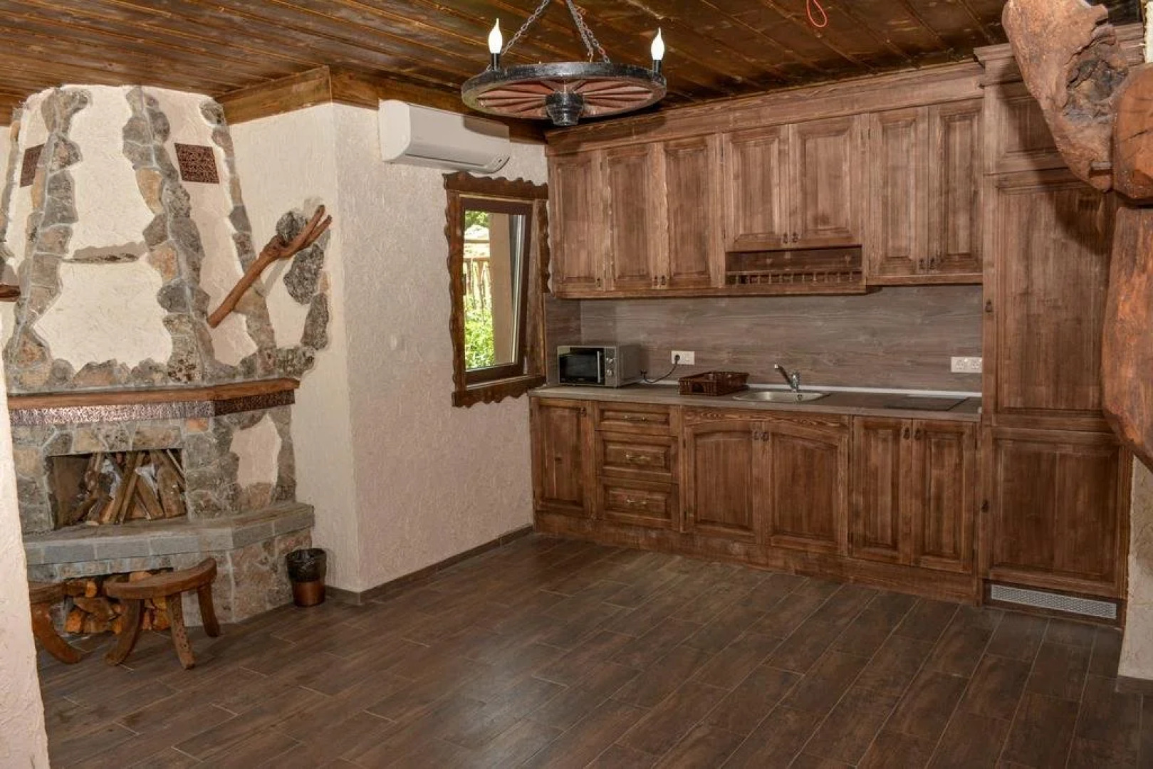 Complex Starite Kashti