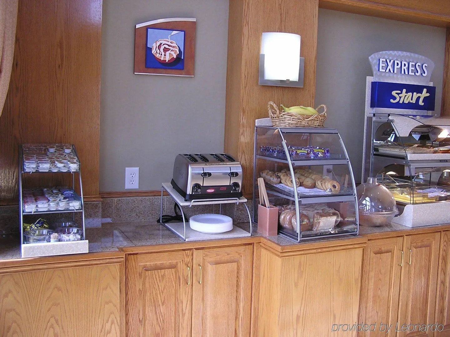 Holiday Inn Express & Suites Raleigh North - Wake Forest by IHG