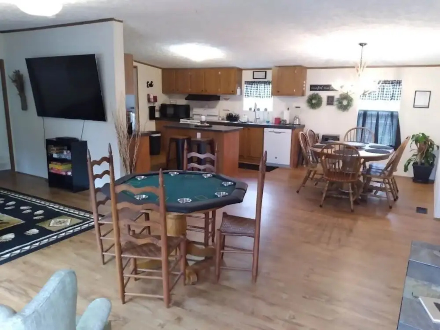 The Lodge at Coker Creek - 3 Bedrooms, 2 Baths, Sleeps 10 3 Home by Redawning