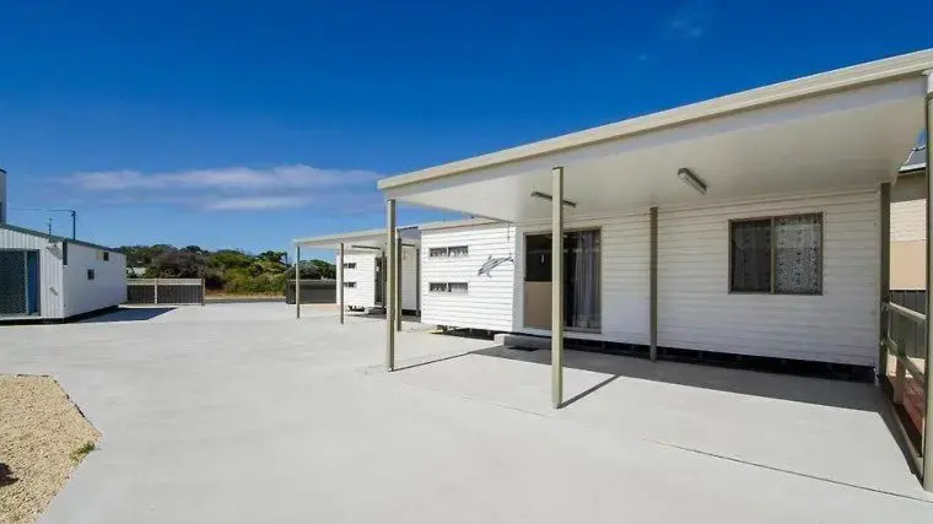 Rocks Retreat Cabin - Seal