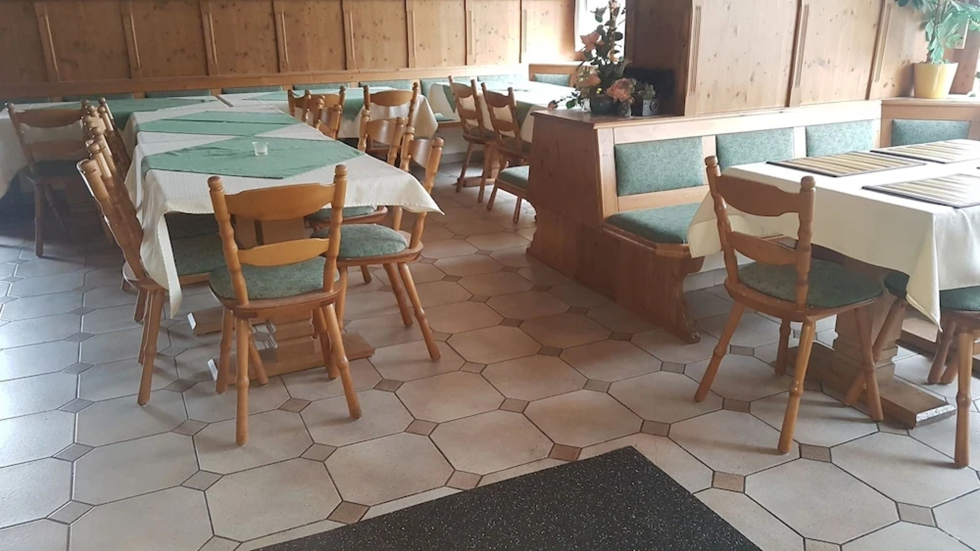 Hotel Grüner Baum - Hildburghausen