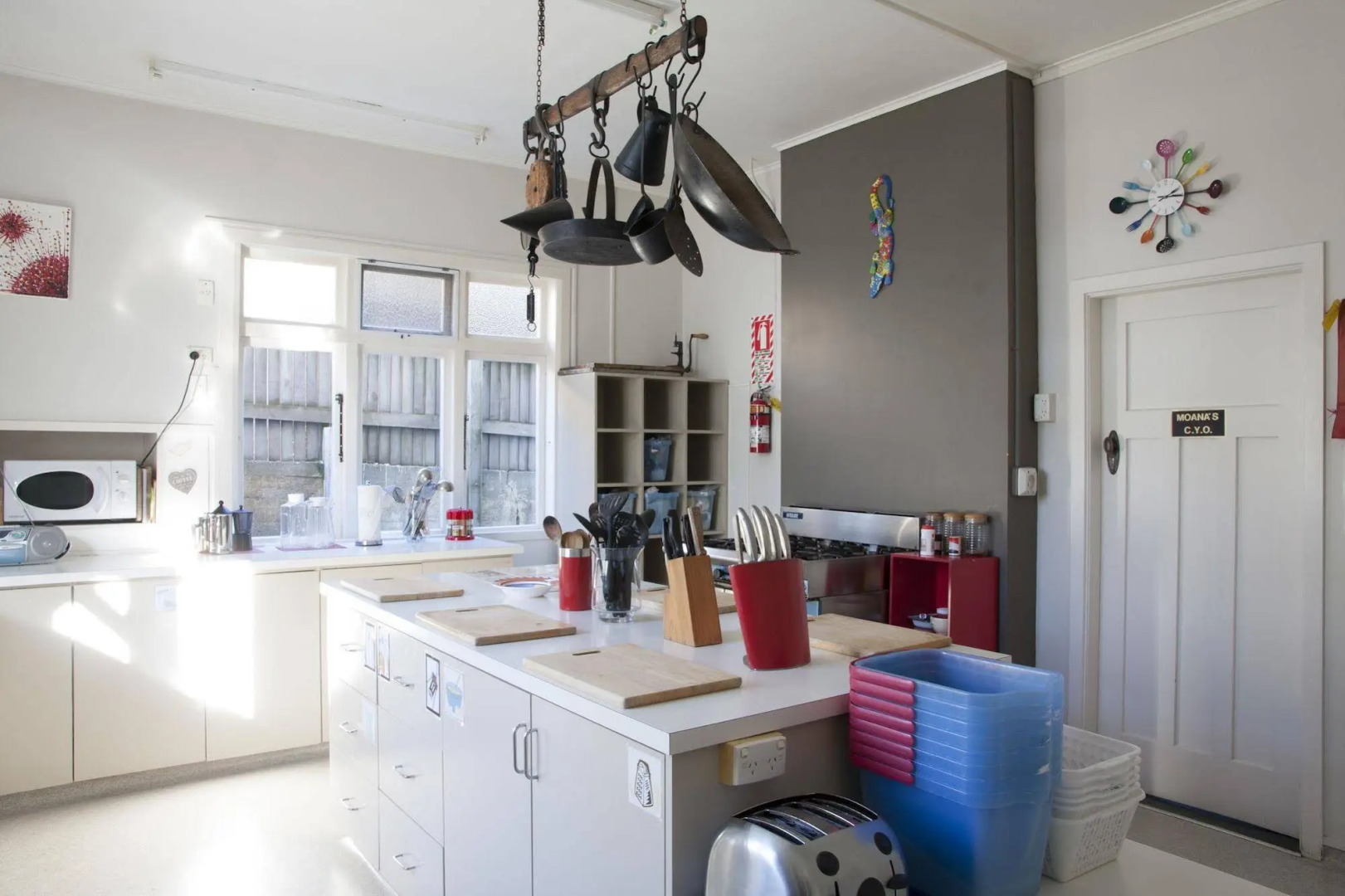 Moana Lodge - Guest House