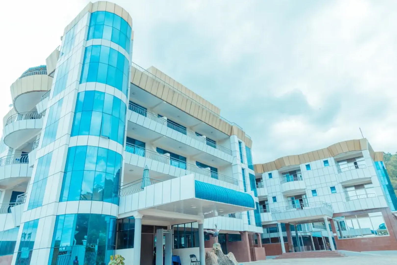 Western Mountain Hotel