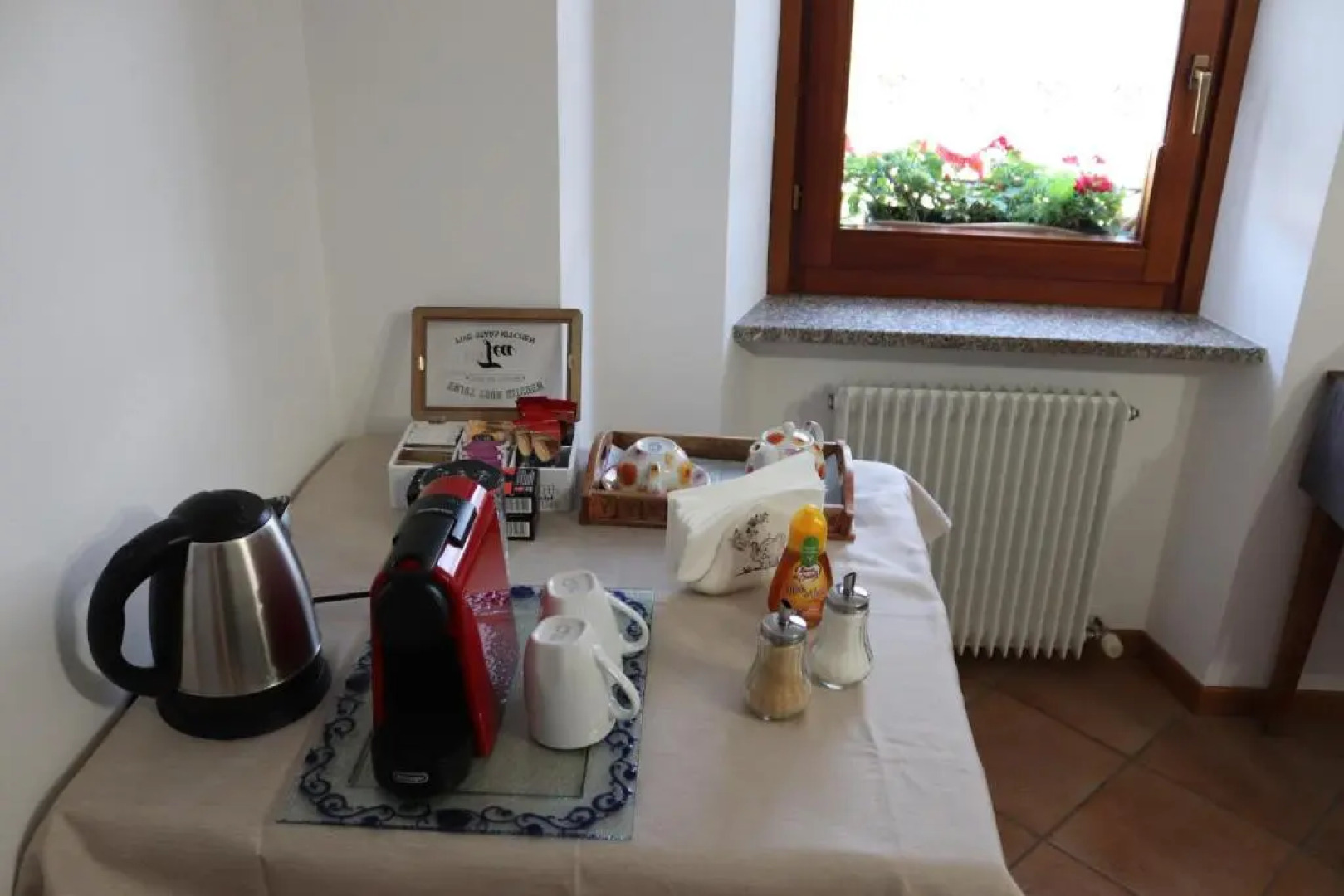 A DUE PASSI Room & Breakfast