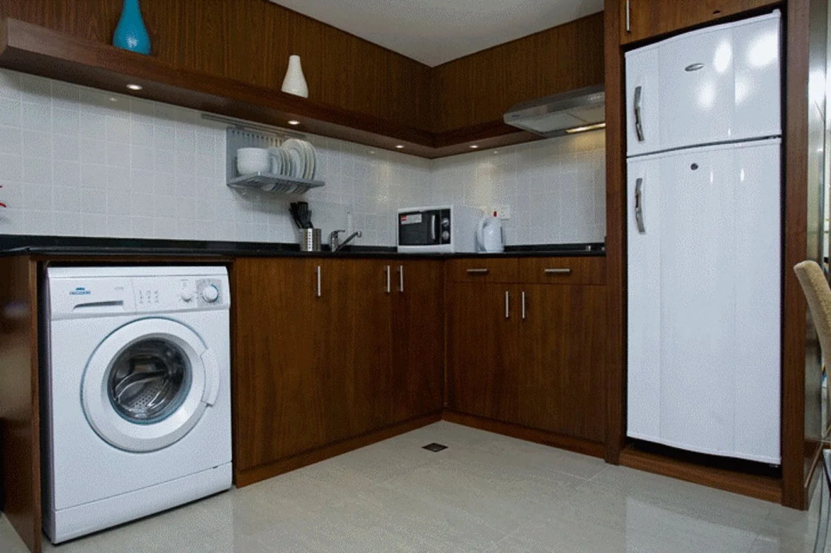 Phoenix Plaza Hotel Apartments