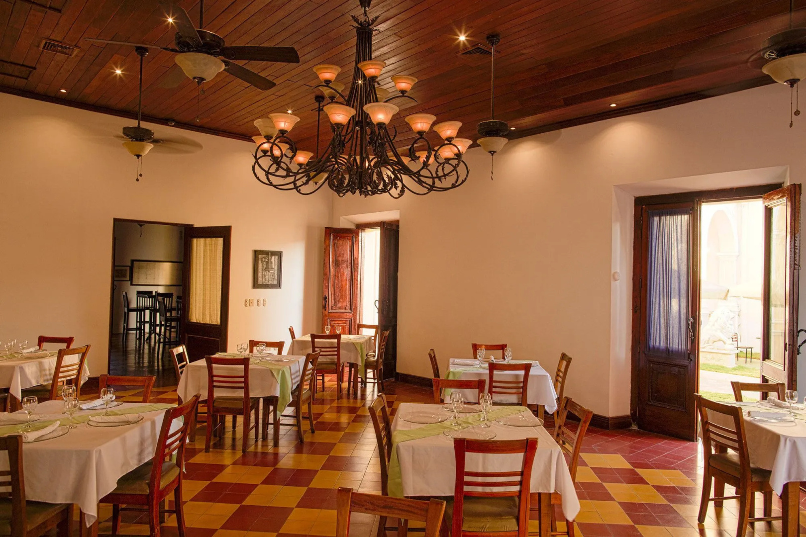 Hotel La Perla