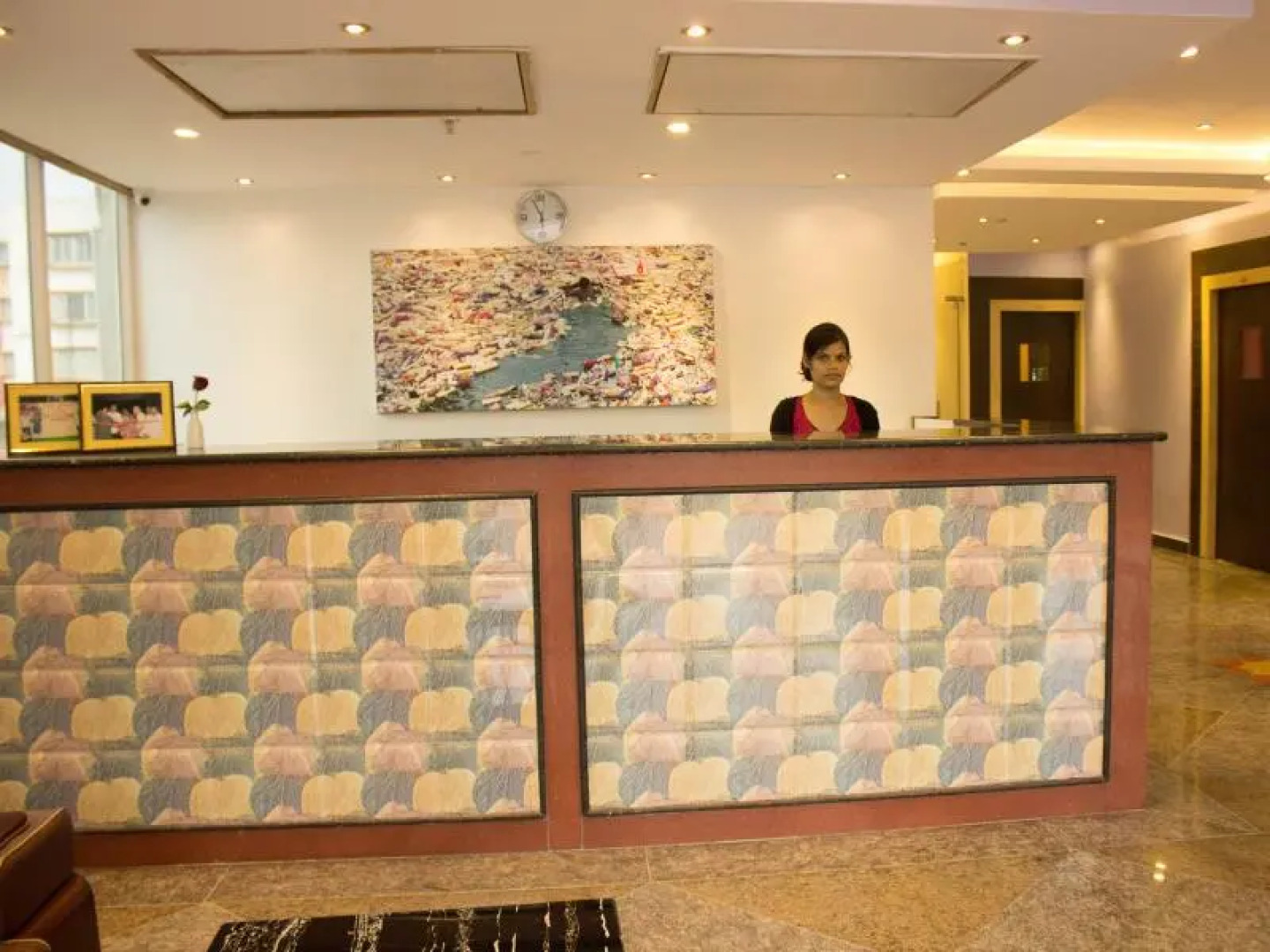 Hotel BJ's By the Way